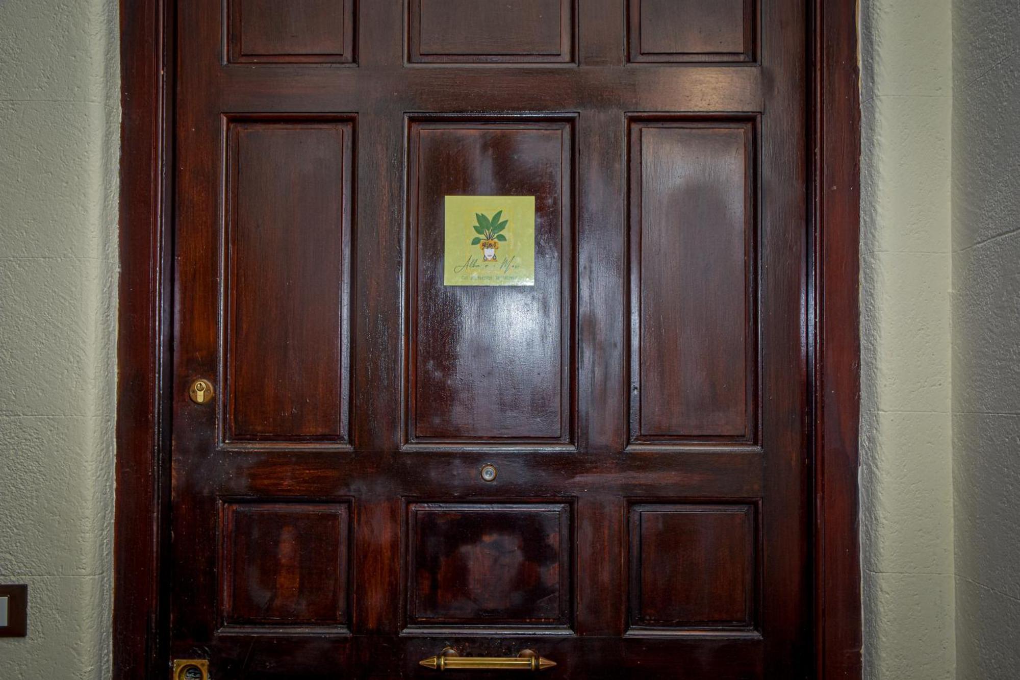 Alba E I Mori Bed & Breakfast ปาแลร์โม ภายนอก รูปภาพ