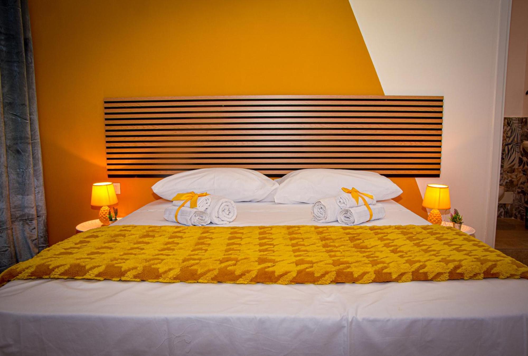 Alba E I Mori Bed & Breakfast ปาแลร์โม ภายนอก รูปภาพ