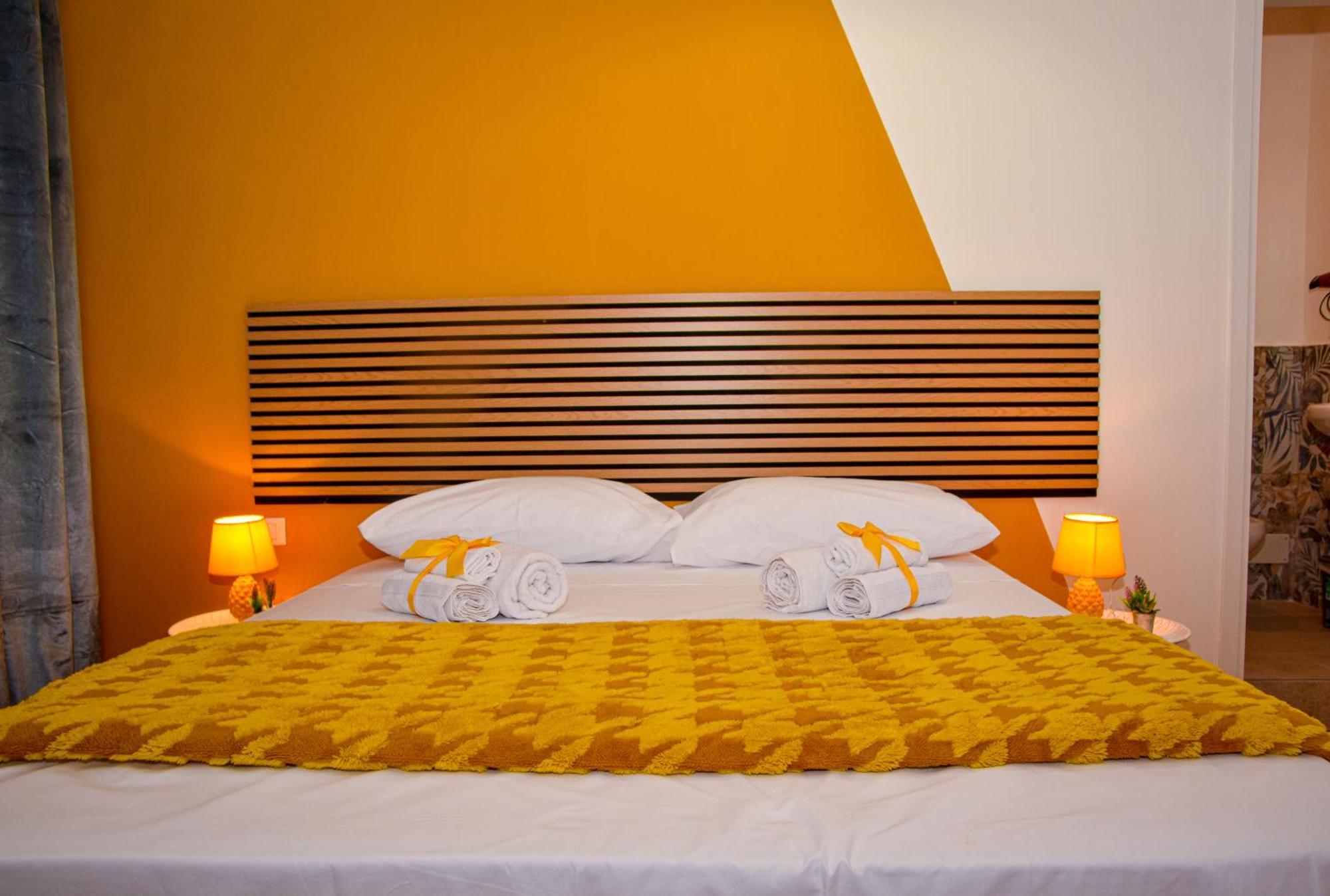 Alba E I Mori Bed & Breakfast ปาแลร์โม ภายนอก รูปภาพ