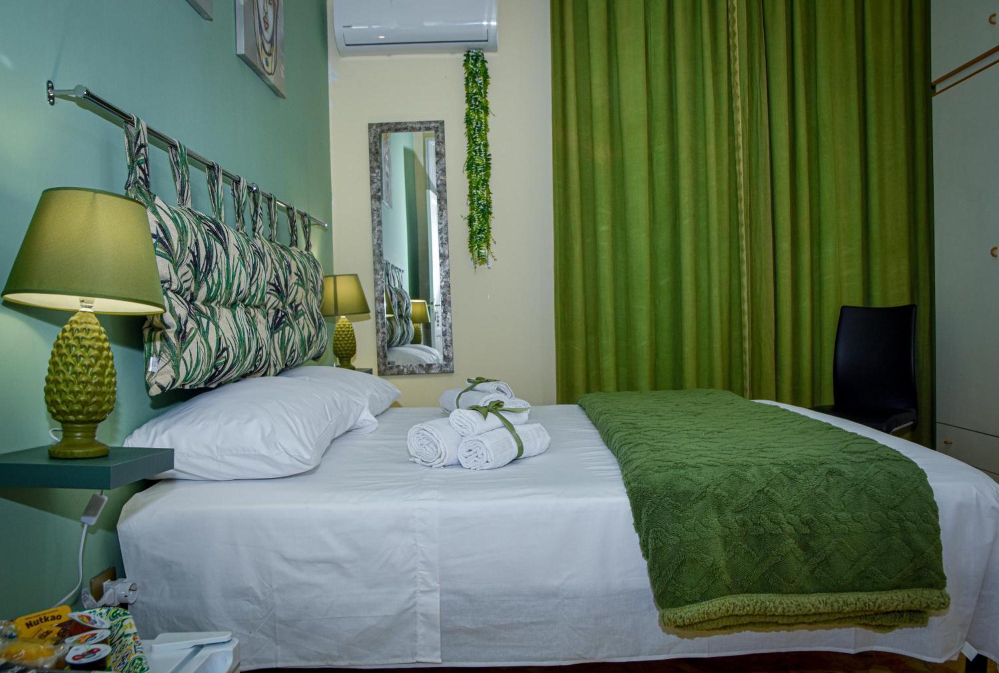 Alba E I Mori Bed & Breakfast ปาแลร์โม ภายนอก รูปภาพ