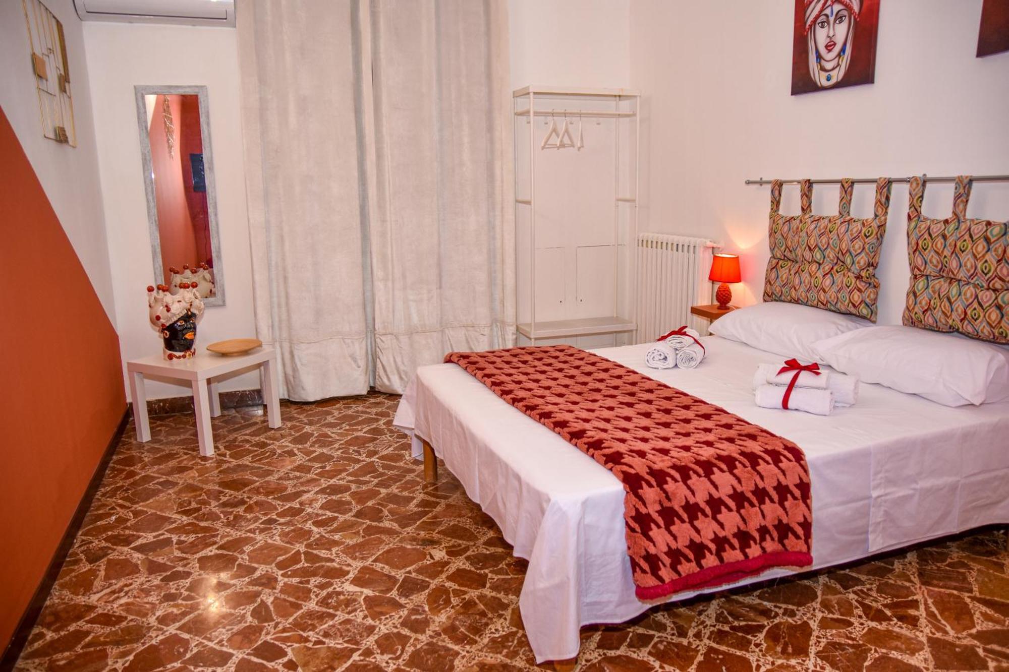 Alba E I Mori Bed & Breakfast ปาแลร์โม ภายนอก รูปภาพ