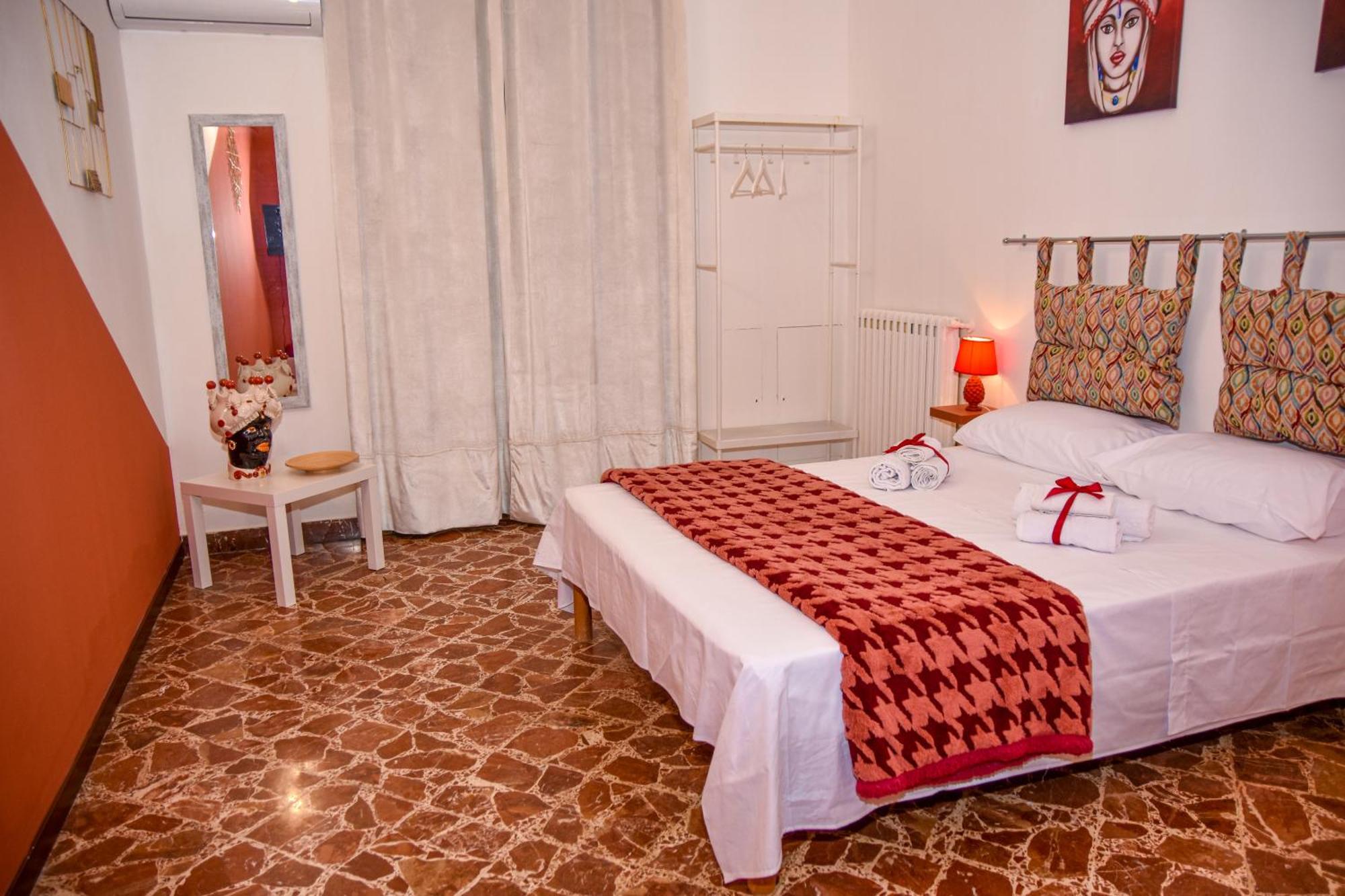 Alba E I Mori Bed & Breakfast ปาแลร์โม ภายนอก รูปภาพ